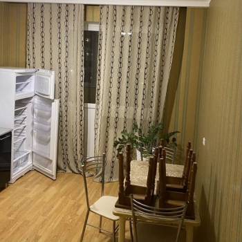 Сдается 1-комнатная квартира, 48 м²