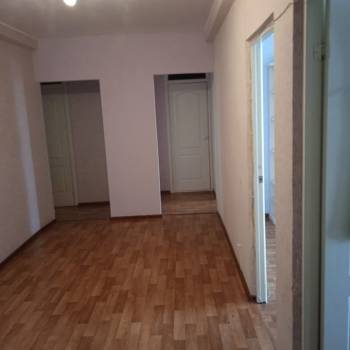 Сдается Многокомнатная квартира, 80 м²