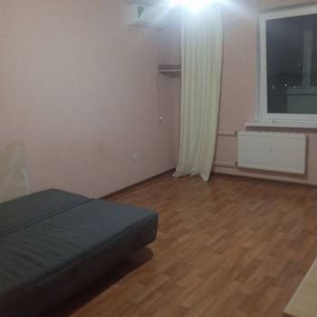 Сдается Многокомнатная квартира, 80 м²