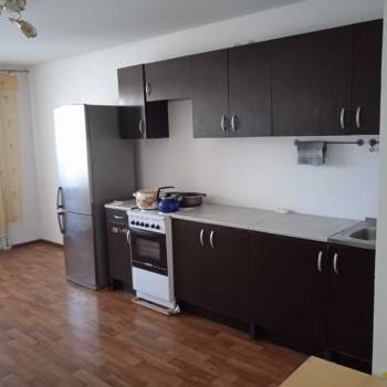 Сдается Многокомнатная квартира, 80 м²
