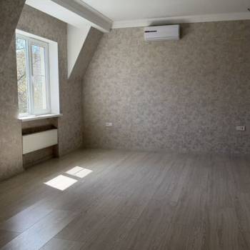 Продается Дом, 220 м²
