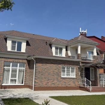 Продается Дом, 220 м²