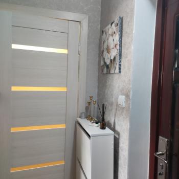Продается 1-комнатная квартира, 42 м²