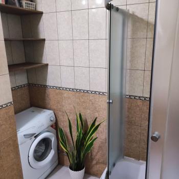 Продается 1-комнатная квартира, 42 м²