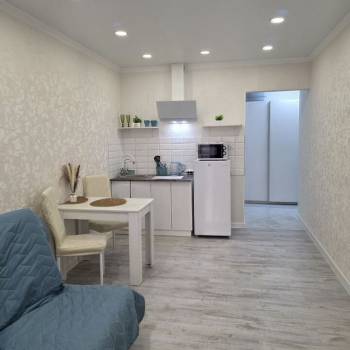 Продается 1-комнатная квартира, 28 м²
