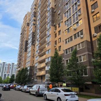 Продается 1-комнатная квартира, 28 м²