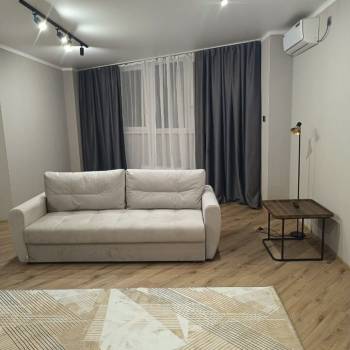 Сдается 2-х комнатная квартира, 69,9 м²