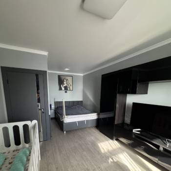 Продается 1-комнатная квартира, 45 м²