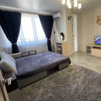 Сдается 1-комнатная квартира, 37 м²