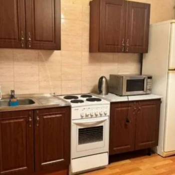 Сдается 1-комнатная квартира, 38 м²