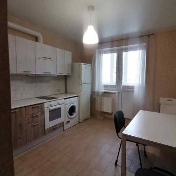 Сдается 1-комнатная квартира, 35 м²