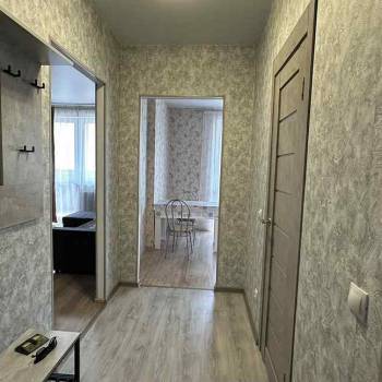 Сдается 1-комнатная квартира, 38 м²