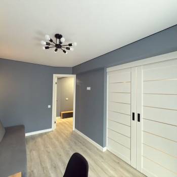 Продается 3-х комнатная квартира, 59,3 м²