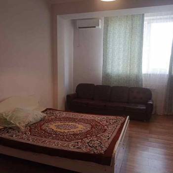 Сдается 1-комнатная квартира, 42 м²