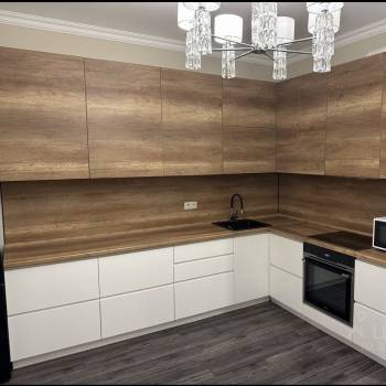 Сдается 2-х комнатная квартира, 70 м²