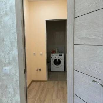 Сдается Многокомнатная квартира, 90 м²