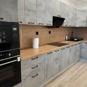 Сдается Многокомнатная квартира, 90 м²