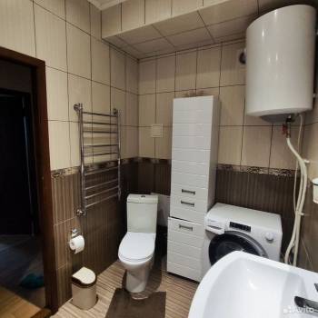 Сдается Многокомнатная квартира, 90 м²