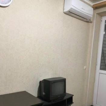 Продается 1-комнатная квартира, 20 м²