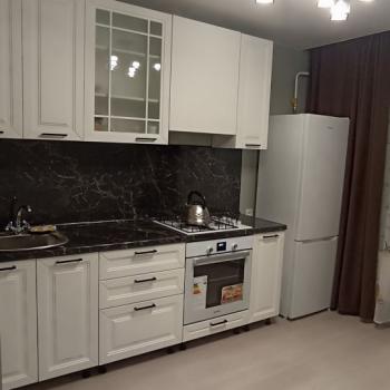 Сдается 1-комнатная квартира, 43 м²