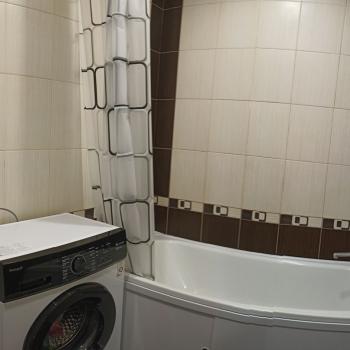 Сдается 1-комнатная квартира, 43 м²