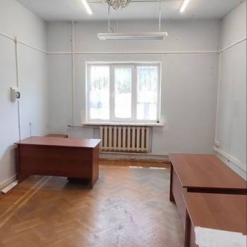 Сдается Нежилое помещение, 135 м²