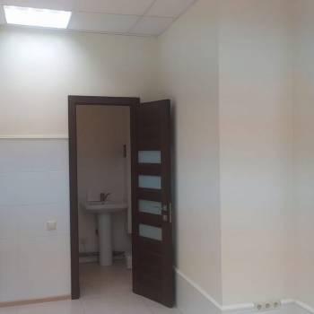 Сдается Нежилое помещение, 80 м²