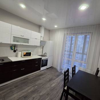 Сдается 1-комнатная квартира, 40 м²