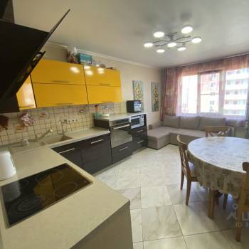 Продается 3-х комнатная квартира, 81,2 м²