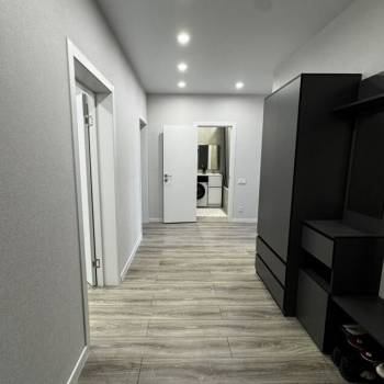 Сдается 2-х комнатная квартира, 60 м²