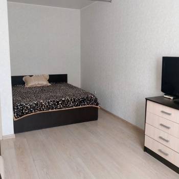 Сдается 1-комнатная квартира, 39 м²