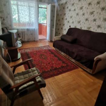 Продается 1-комнатная квартира, 30 м²