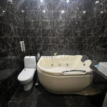 Продается 1-комнатная квартира, 45 м²