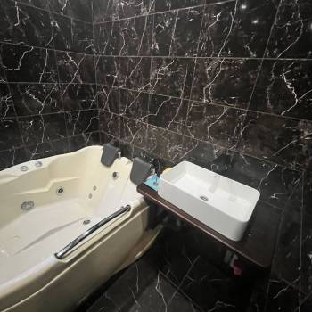Продается 1-комнатная квартира, 45 м²