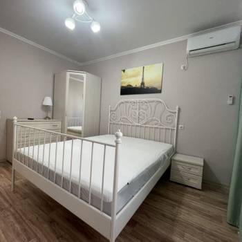 Сдается 2-х комнатная квартира, 56 м²
