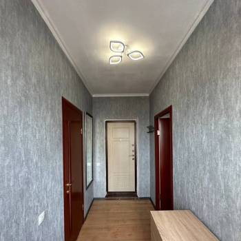 Продается 1-комнатная квартира, 42,3 м²