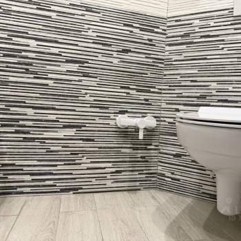 Сдается 2-х комнатная квартира, 120 м²