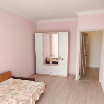 Сдается 1-комнатная квартира, 52,9 м²