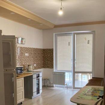 Сдается 1-комнатная квартира, 52,9 м²