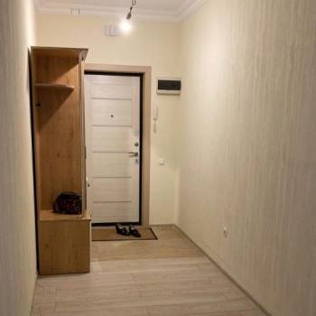 Сдается 1-комнатная квартира, 52,9 м²