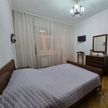 Сдается 2-х комнатная квартира, 85 м²