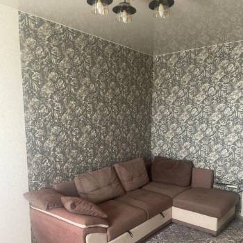Сдается 1-комнатная квартира, 42 м²