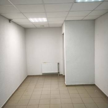 Сдается Нежилое помещение, 17 м²