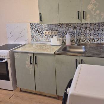 Сдается 1-комнатная квартира, 39 м²