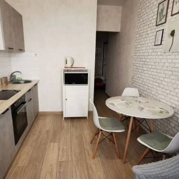 Сдается 1-комнатная квартира, 39 м²