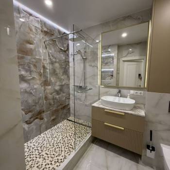 Продается 1-комнатная квартира, 50,8 м²