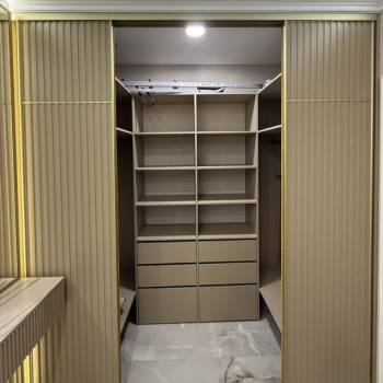 Продается 1-комнатная квартира, 50,8 м²
