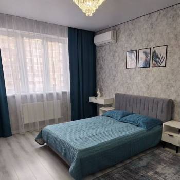 Сдается 1-комнатная квартира, 38 м²