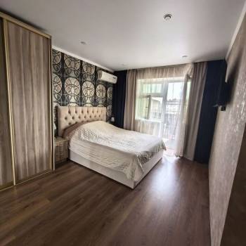 Продается Многокомнатная квартира, 107,3 м²