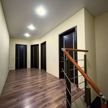 Продается Многокомнатная квартира, 107,3 м²